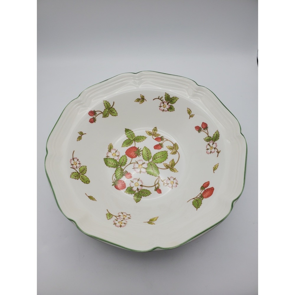Vintage Hankook China Strawberry 9" Scalloped Vegetable Serving Bowl HNK2 (3)